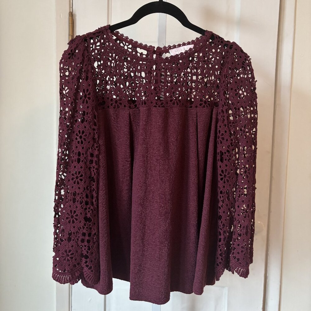 Burgandy peasant blouse with lace/crochet sleeves